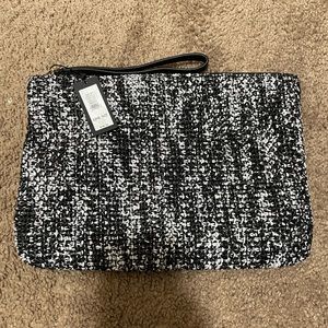 Banana Republic Black and white Zip Pouch - never used